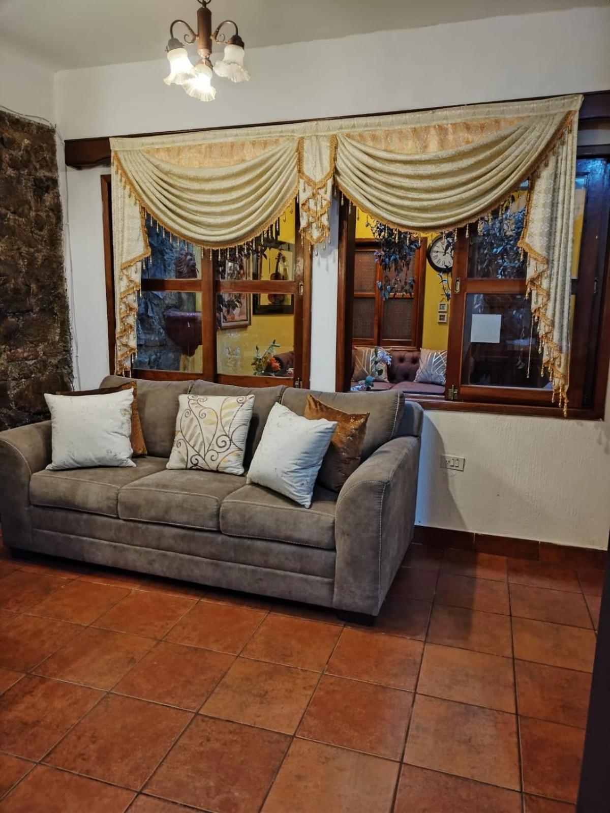 Hotel Rholyn Pura Vida !! Antigua Extérieur photo